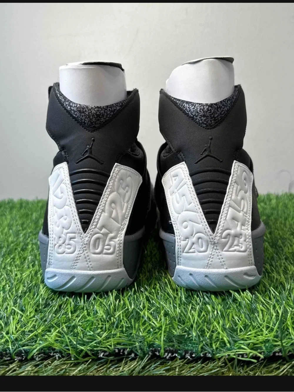 Nike Air Jordan 20 XX Retro Playoffs Black White